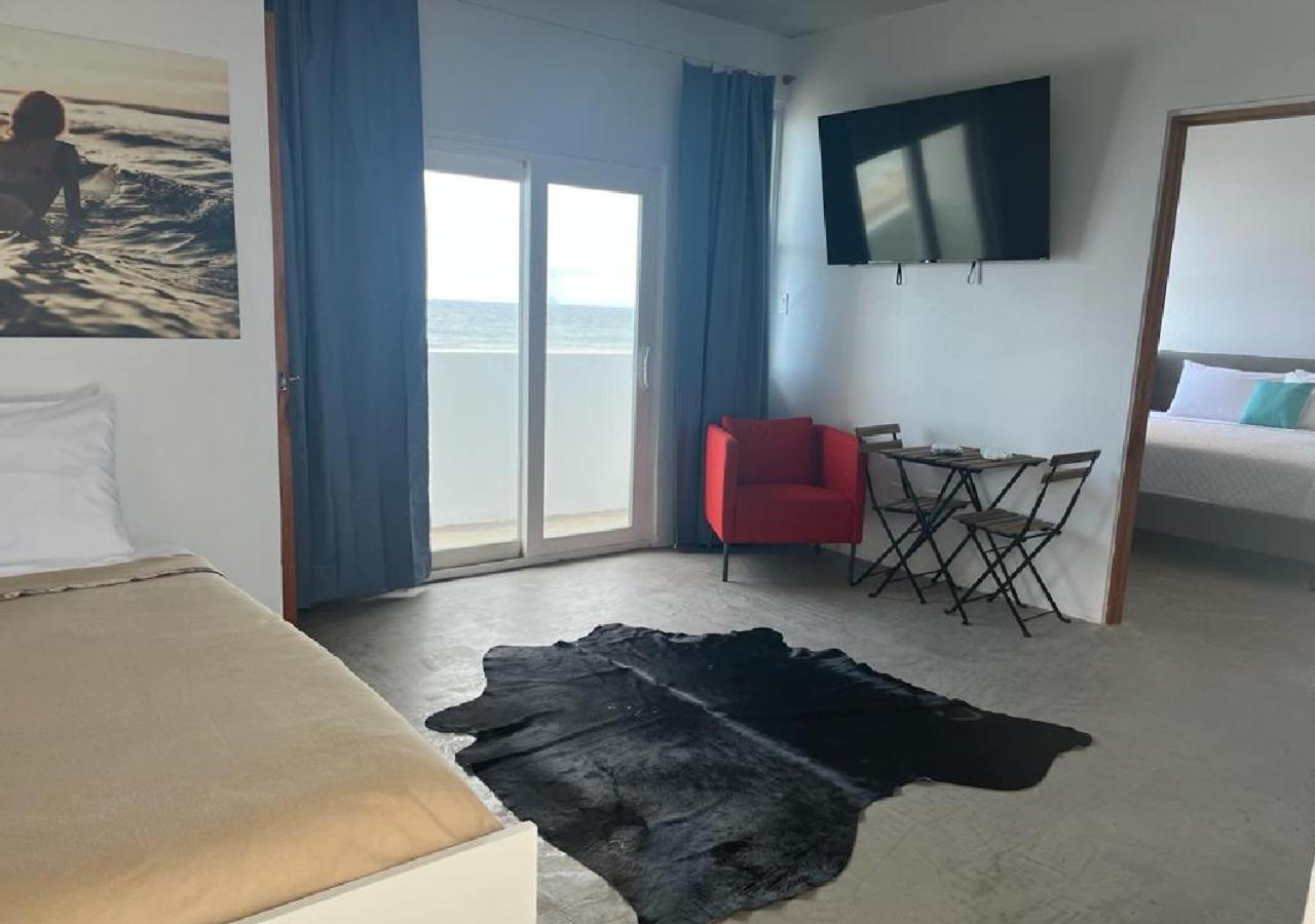 איזבלה Bella Surf Inn מראה חיצוני תמונה