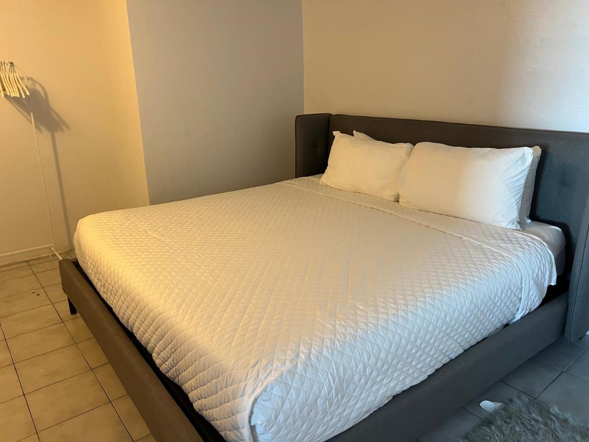 איזבלה Bella Surf Inn מראה חיצוני תמונה
