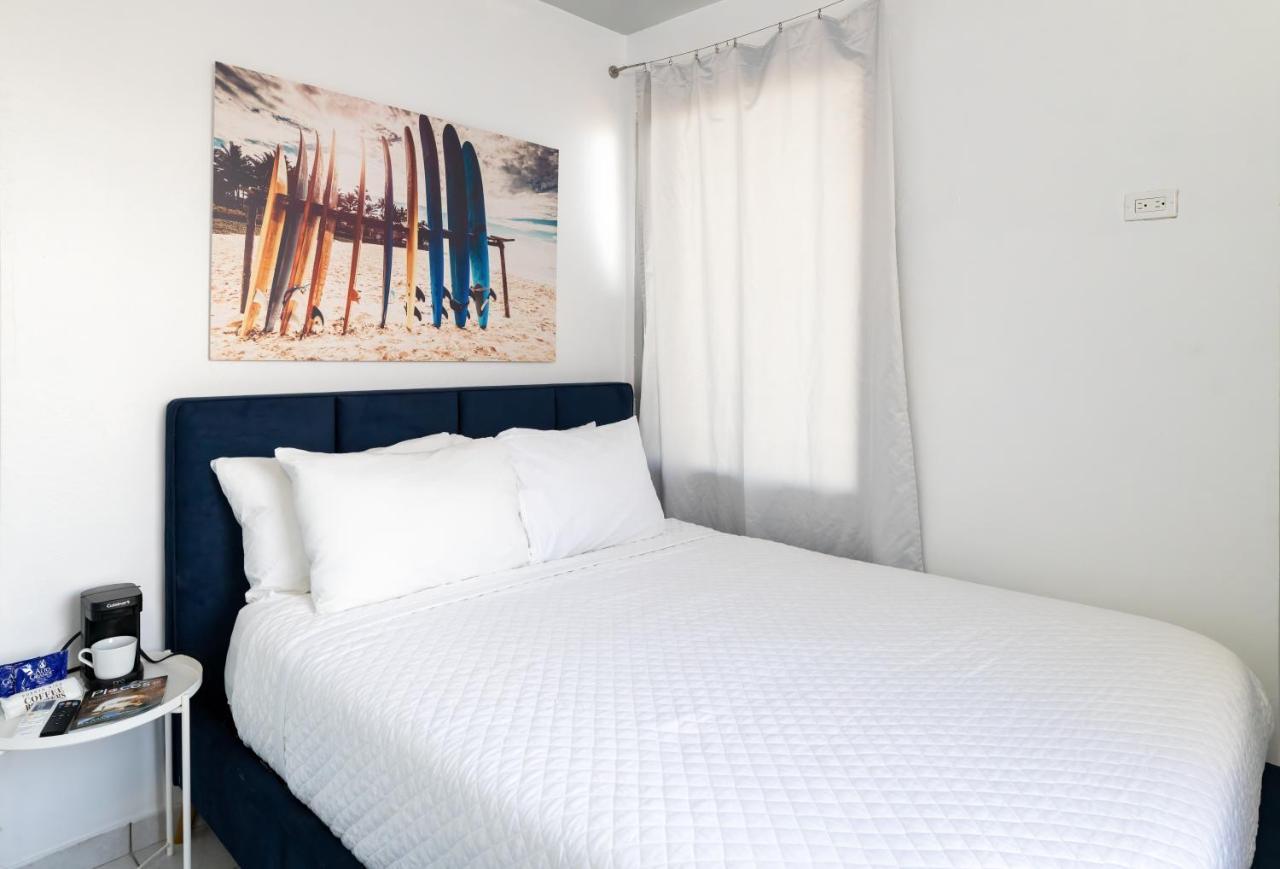איזבלה Bella Surf Inn מראה חיצוני תמונה